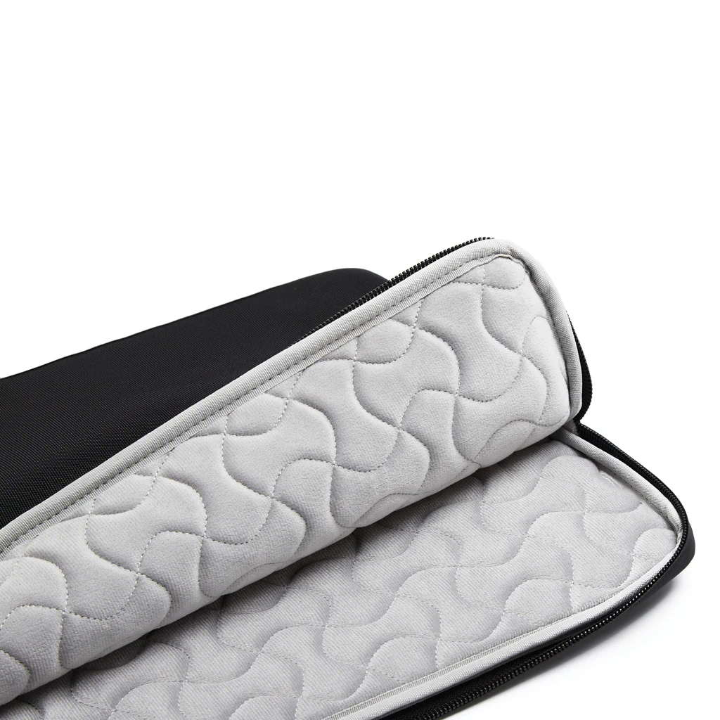 16" Laptop Sleeve - Image 4